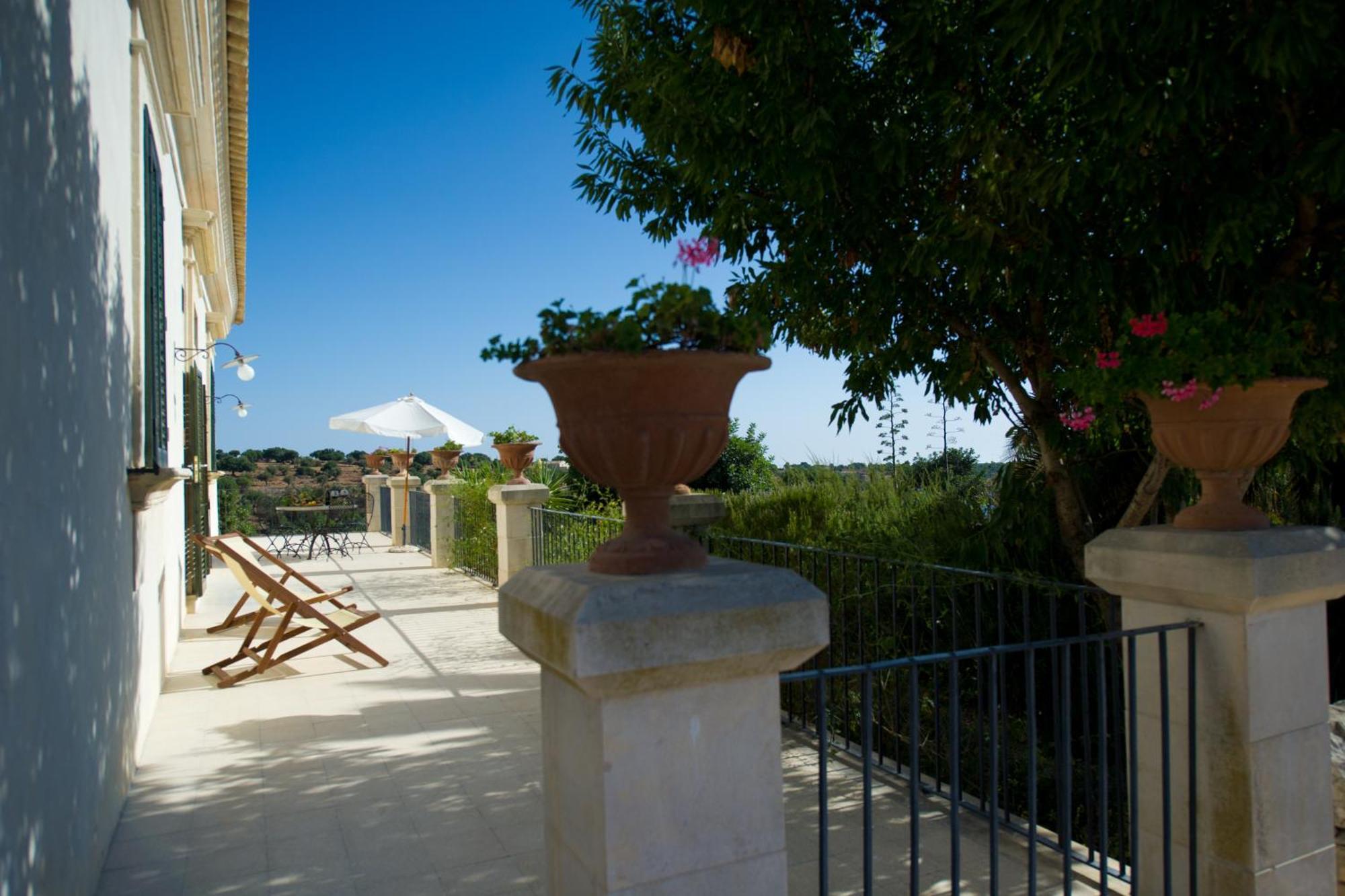 Отель Relais Parco Cavalonga Доннафугата Номер фото