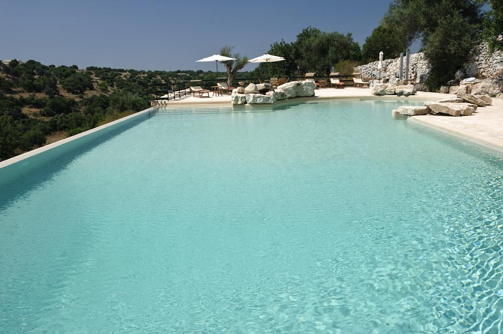 Отель Relais Parco Cavalonga Доннафугата Экстерьер фото