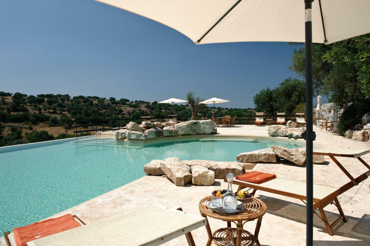 Отель Relais Parco Cavalonga Доннафугата Экстерьер фото